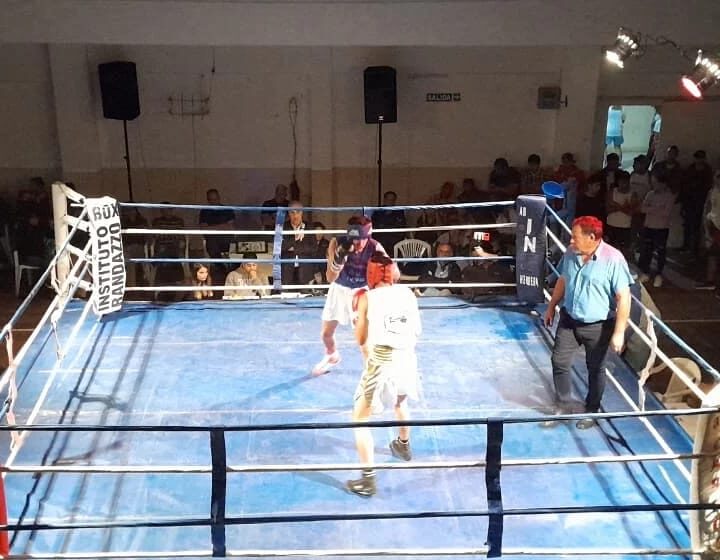  Se realizó con todo éxito el Festival de Boxeo el sábado 2 de Abril en Azul Athletic